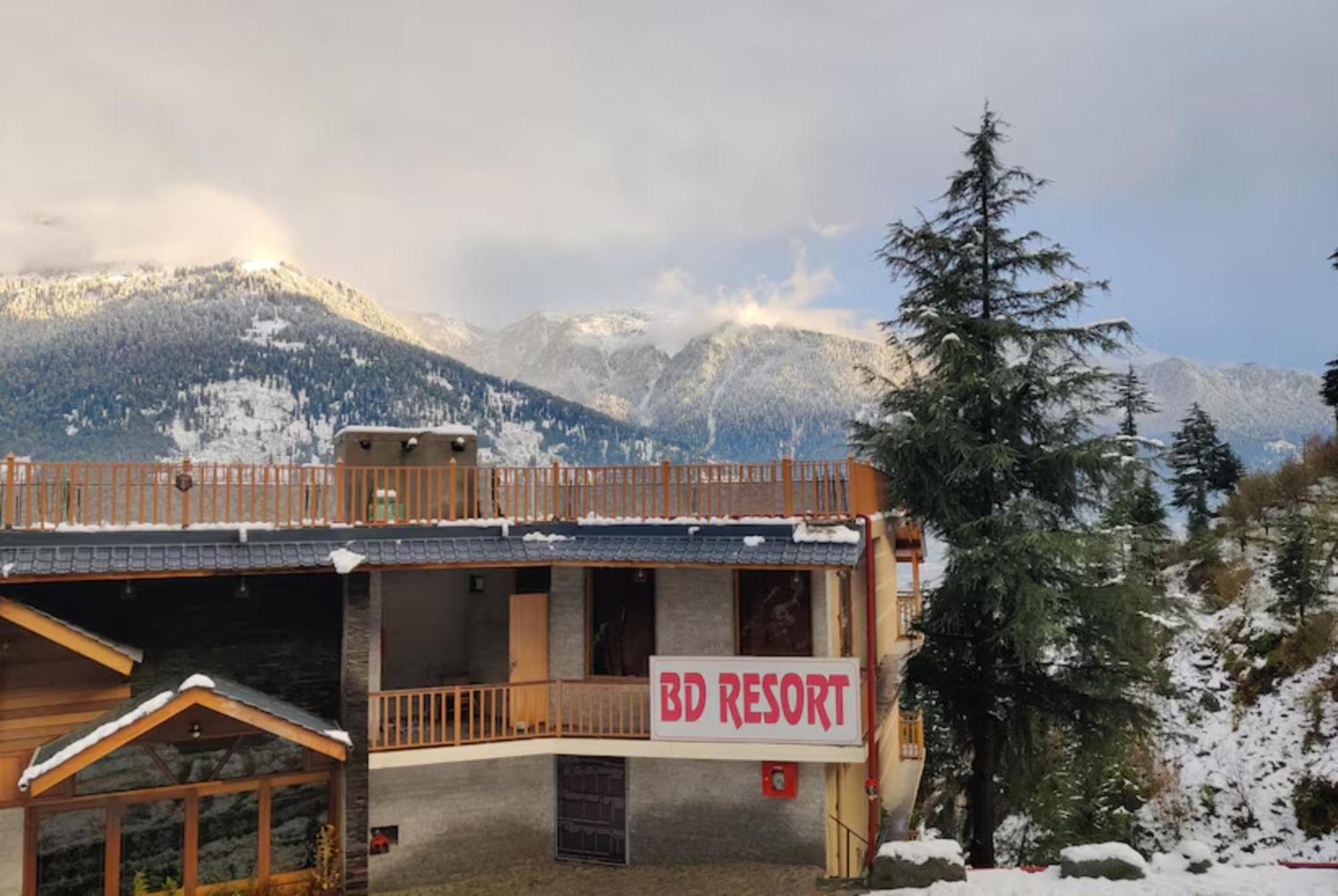 Goroomgo Hotel Bd Resort Manali - Excellent Stay With Family, Parking Facilities Exterior photo