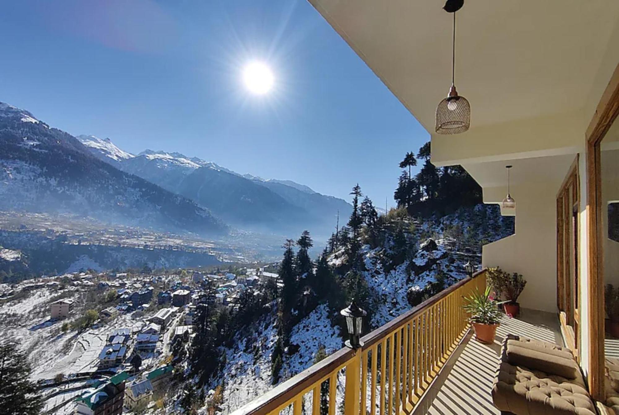 Goroomgo Hotel Bd Resort Manali - Excellent Stay With Family, Parking Facilities Exterior photo