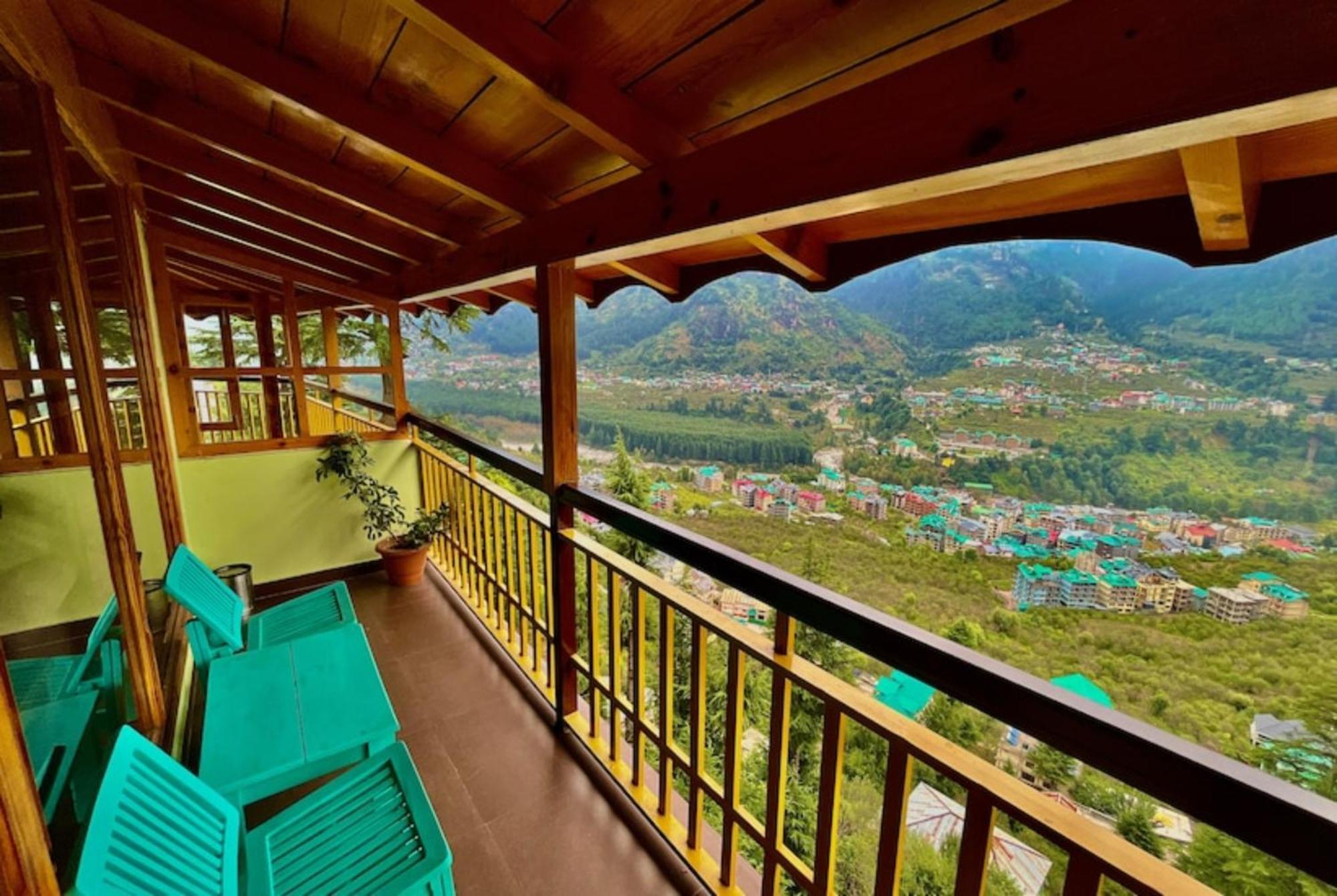 Goroomgo Hotel Bd Resort Manali - Excellent Stay With Family, Parking Facilities Exterior photo