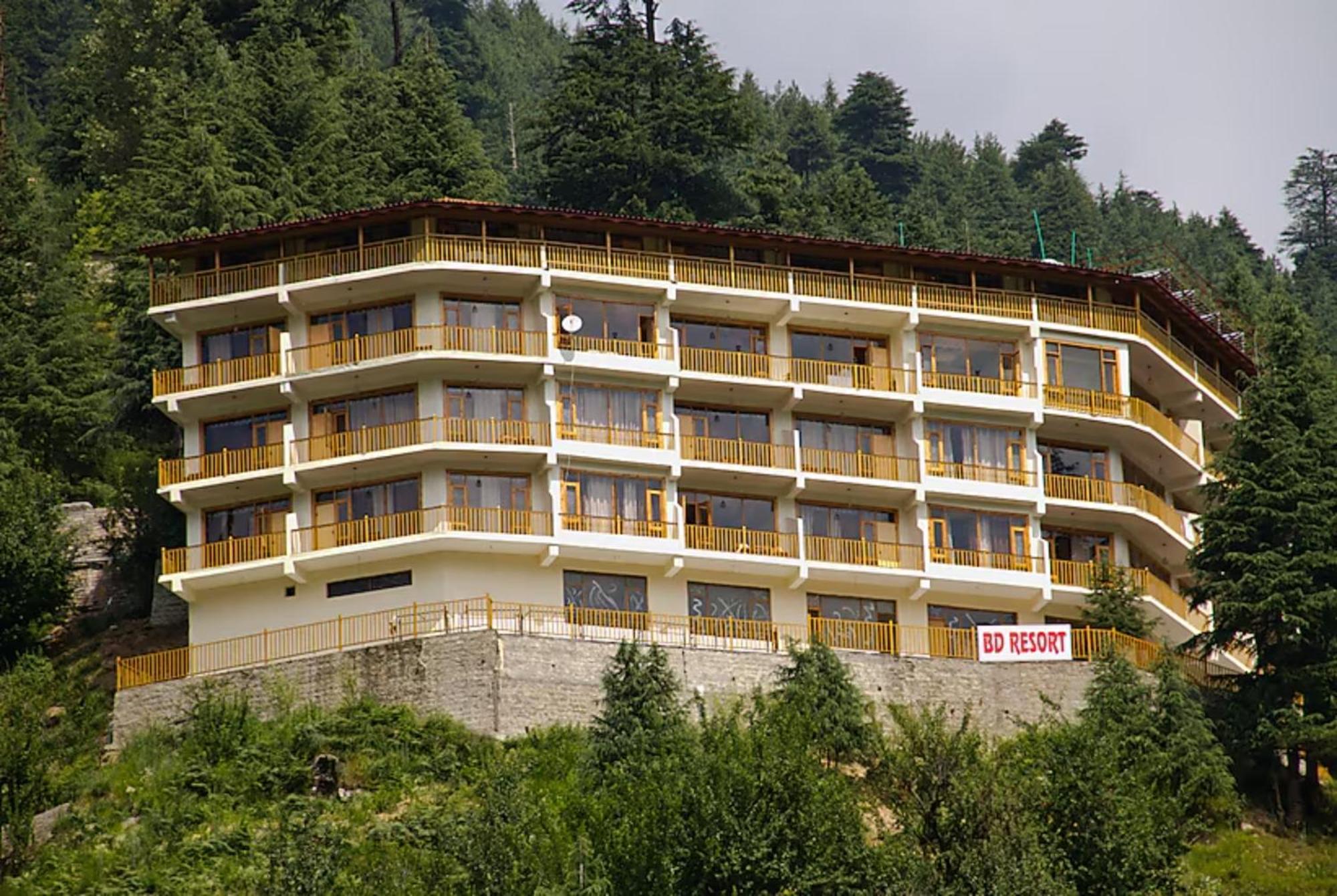 Goroomgo Hotel Bd Resort Manali - Excellent Stay With Family, Parking Facilities Exterior photo